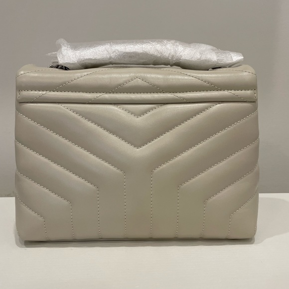 YSL Small Loulou - Picture 2 of 10